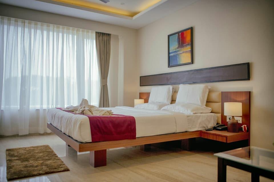 Prism A Boutique Hotel Jorhāt Kültér fotó